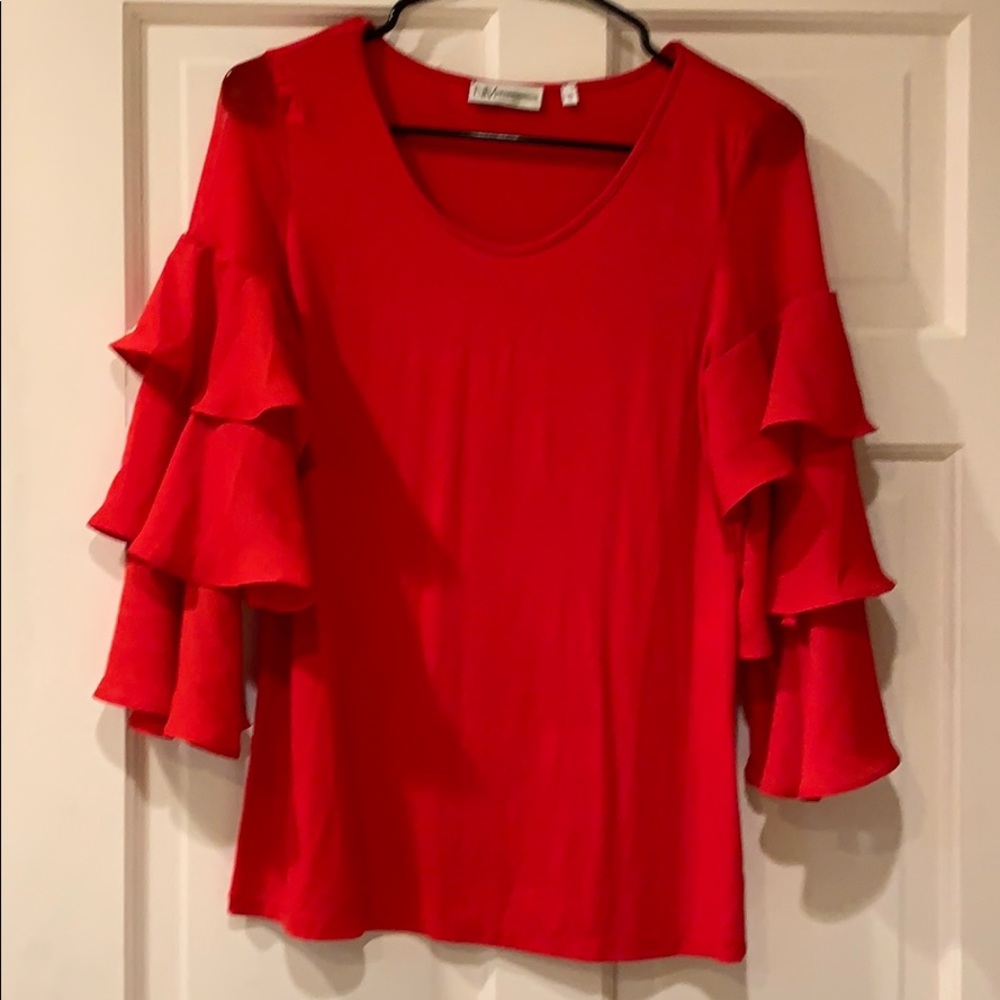 NWOT Neiman Marcus ruffle top.